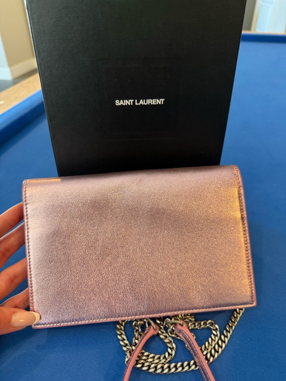 Saint Laurent Metallic Rose Gold Envelope Chain Wallet - Picture 3 of 8